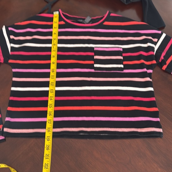 EUC Banana Republic Boxy Striped Shirt in XS. - Picture 9 of 9